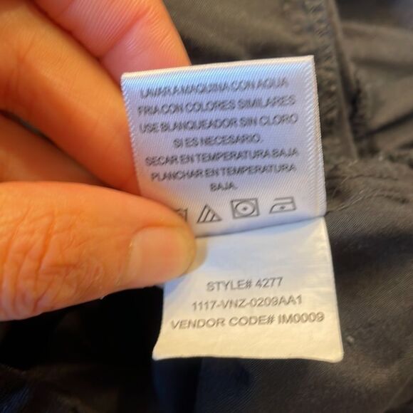 GREYS Anatomy woman’s black scrubs pants - Picture 11 of 11